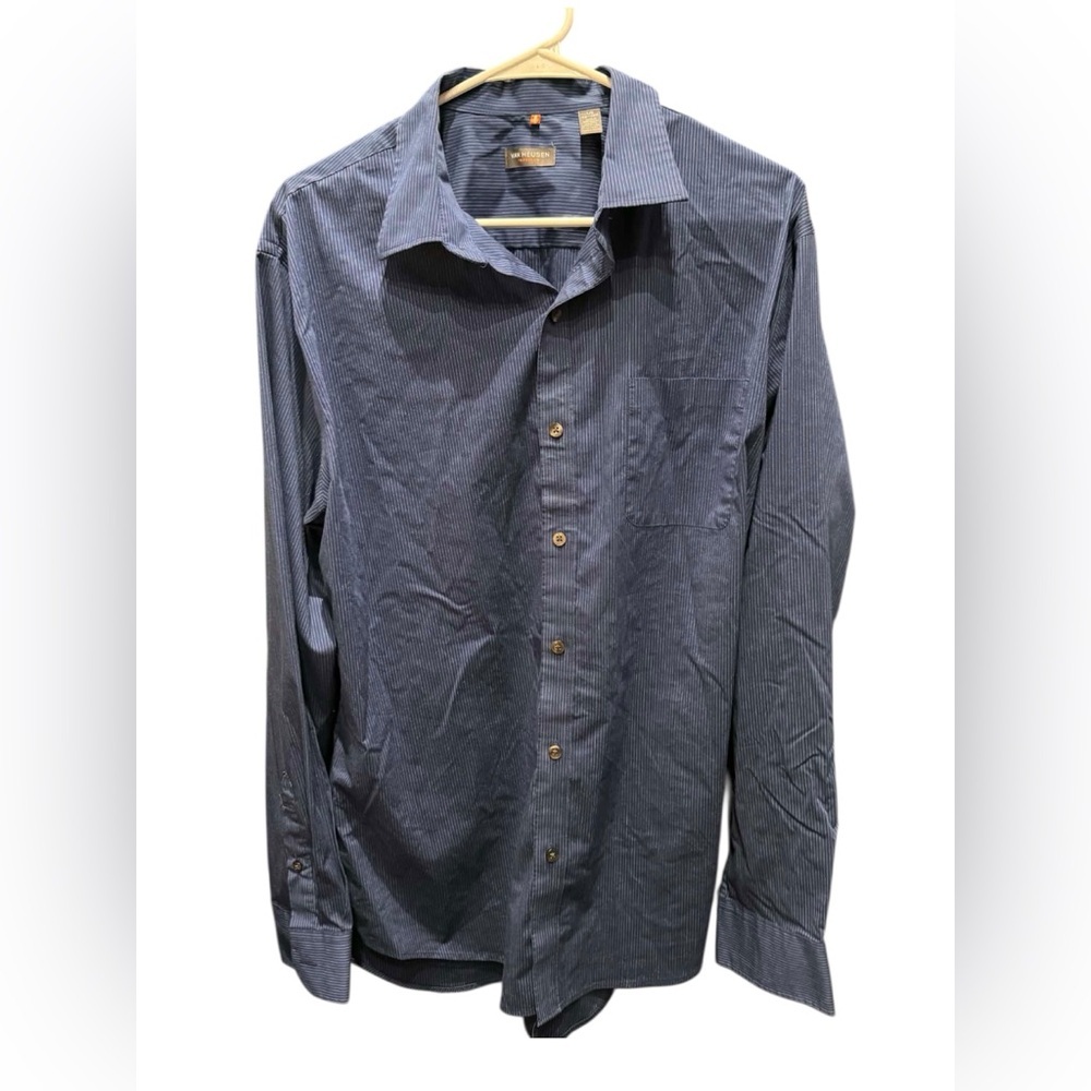 Van heusen Men's Blue Striped Shirt LARGE